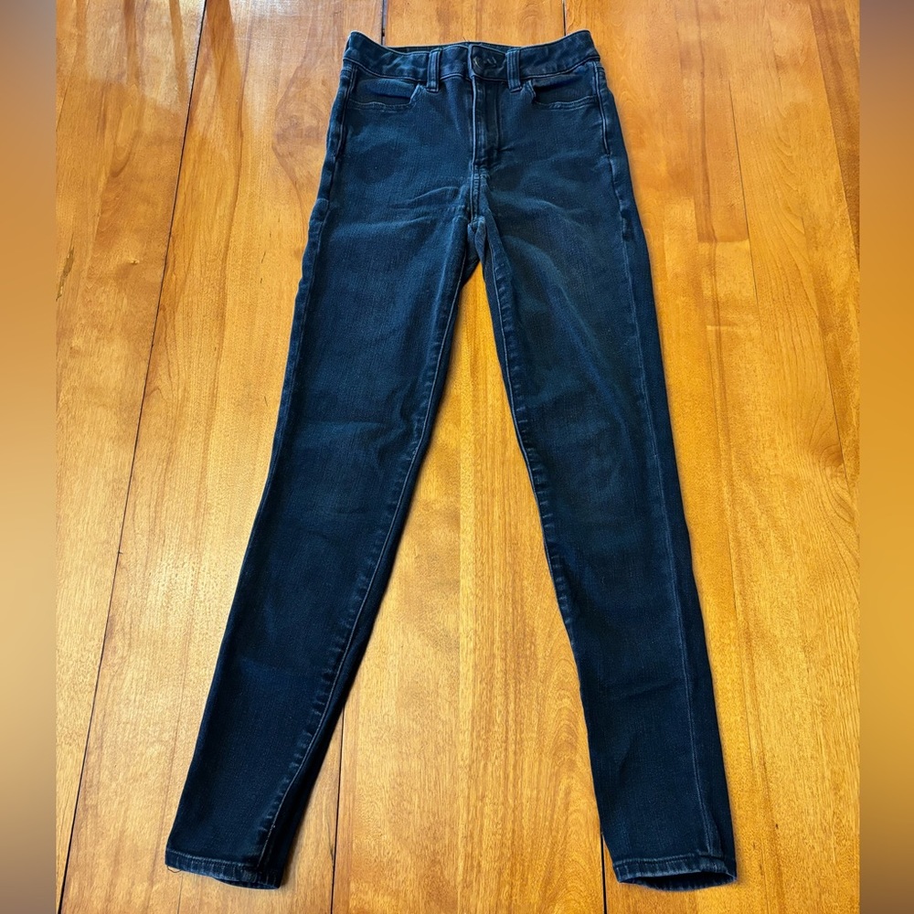 American Eagle 360 ne(x)t level stretch super hi-rise jegging in black 0 Reg